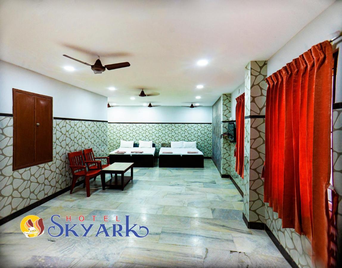 Hotel Skyark Каньякумарі Екстер'єр фото