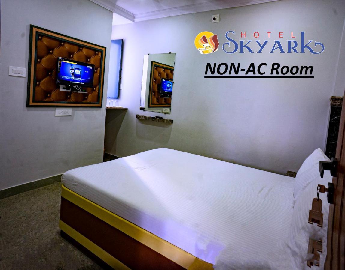 Hotel Skyark Каньякумарі Екстер'єр фото