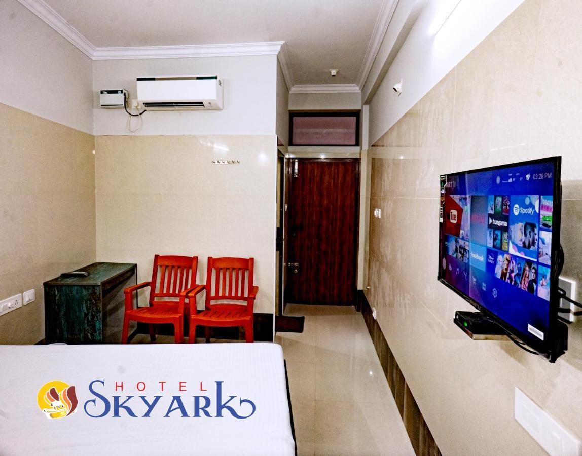 Hotel Skyark Каньякумарі Екстер'єр фото